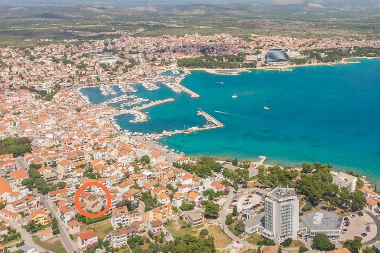 Apartment And Rooms Mrkovic Vodice Eksteriør bilde