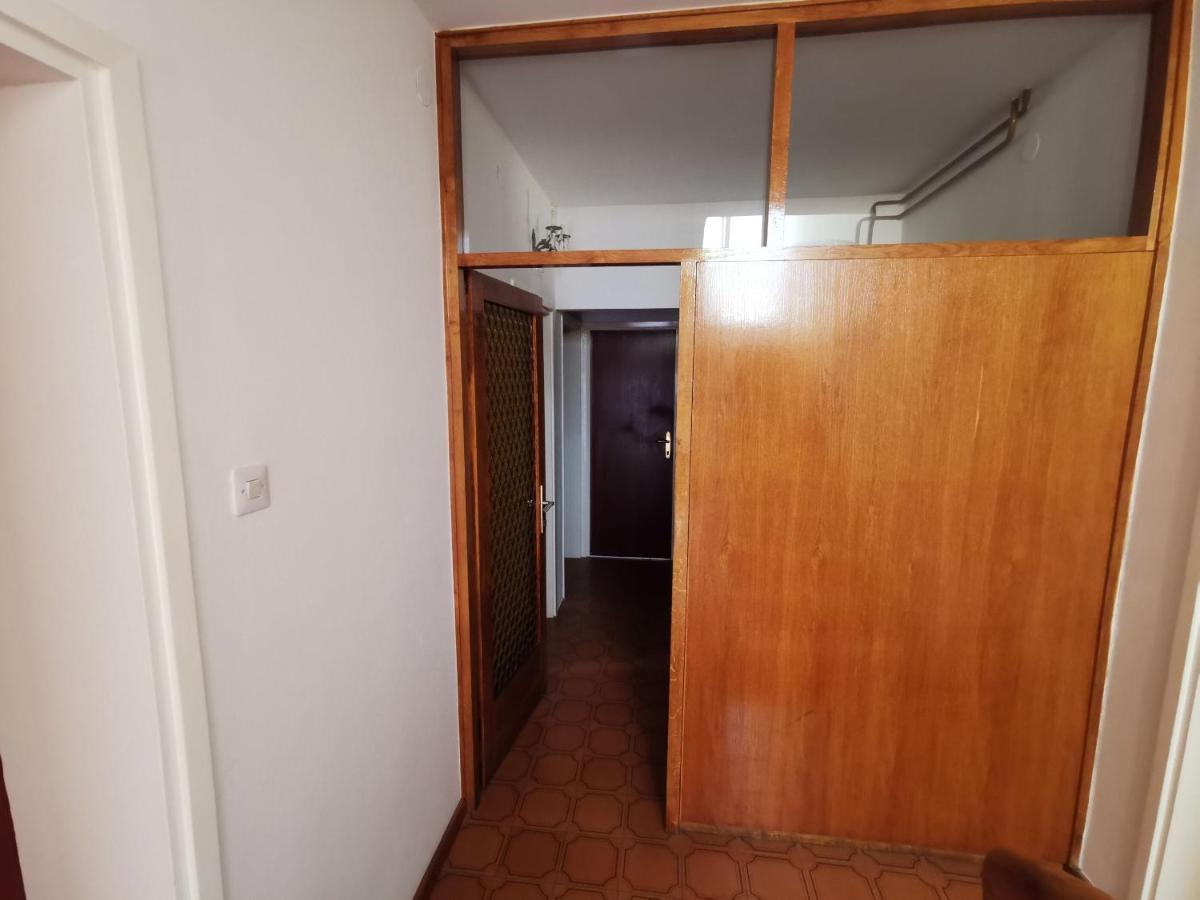 Apartment And Rooms Mrkovic Vodice Eksteriør bilde